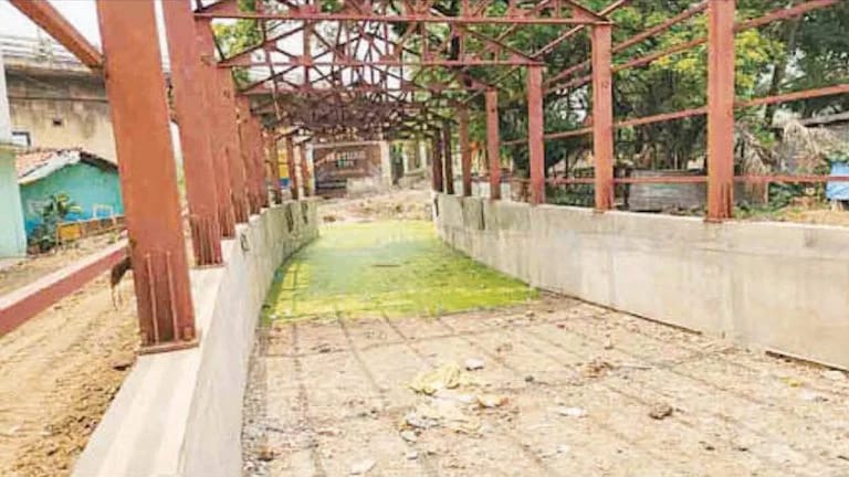 Rajnandgaon Underbridge News: तीन साल से अधूरे गौरीनगर और रेलवे स्टेशन अंडरब्रिज, लोगों की बढ़ी परेशानी
