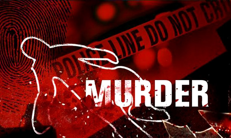 Manendragarh Murder: पारिवारिक विवाद में बेटे ने पिता पर लाठी से किया हमला, मौत के बाद गांव में छिपा आरोपी गिरफ्तार