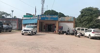 Accident News: कोरबा में तेज रफ्तार बुलेट का कहर:जसगीत गाने जा रही दो महिलाओं की मौत; 3 घायल