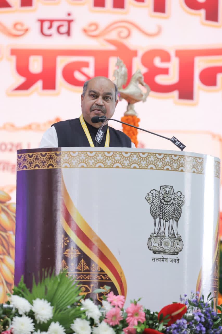 President Murmu Raipur Visit: राष्ट्रपति द्रौपदी मुर्मु का छत्तीसगढ़ आगमन प्रदेश के लिए गौरव का विषय, विधायक पुरंदर मिश्रा ने किया आत्मीय स्वागत