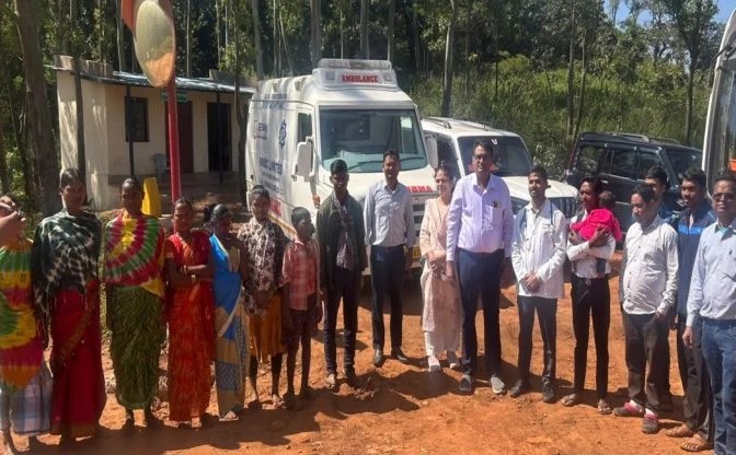 NMDC Free Ambulance Service Bastar: बस्तर के दुर्गम गांवों के मरीजों के लिए NMDC की बड़ी पहल, शुरू हुई मुफ्त एम्बुलेंस सेवा; अब नहीं चलना पड़ेगा 16 किमी पैदल