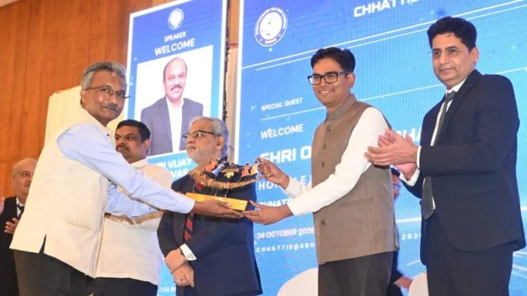 Chhattisgarh Tax Tech Summit 2026: दुर्ग में 'छत्तीसगढ़ टैक्स टेक समिट' का सफल आयोजन, वित्त मंत्री ओपी चौधरी ने की 'बार रूम' बनाने की घोषणा
